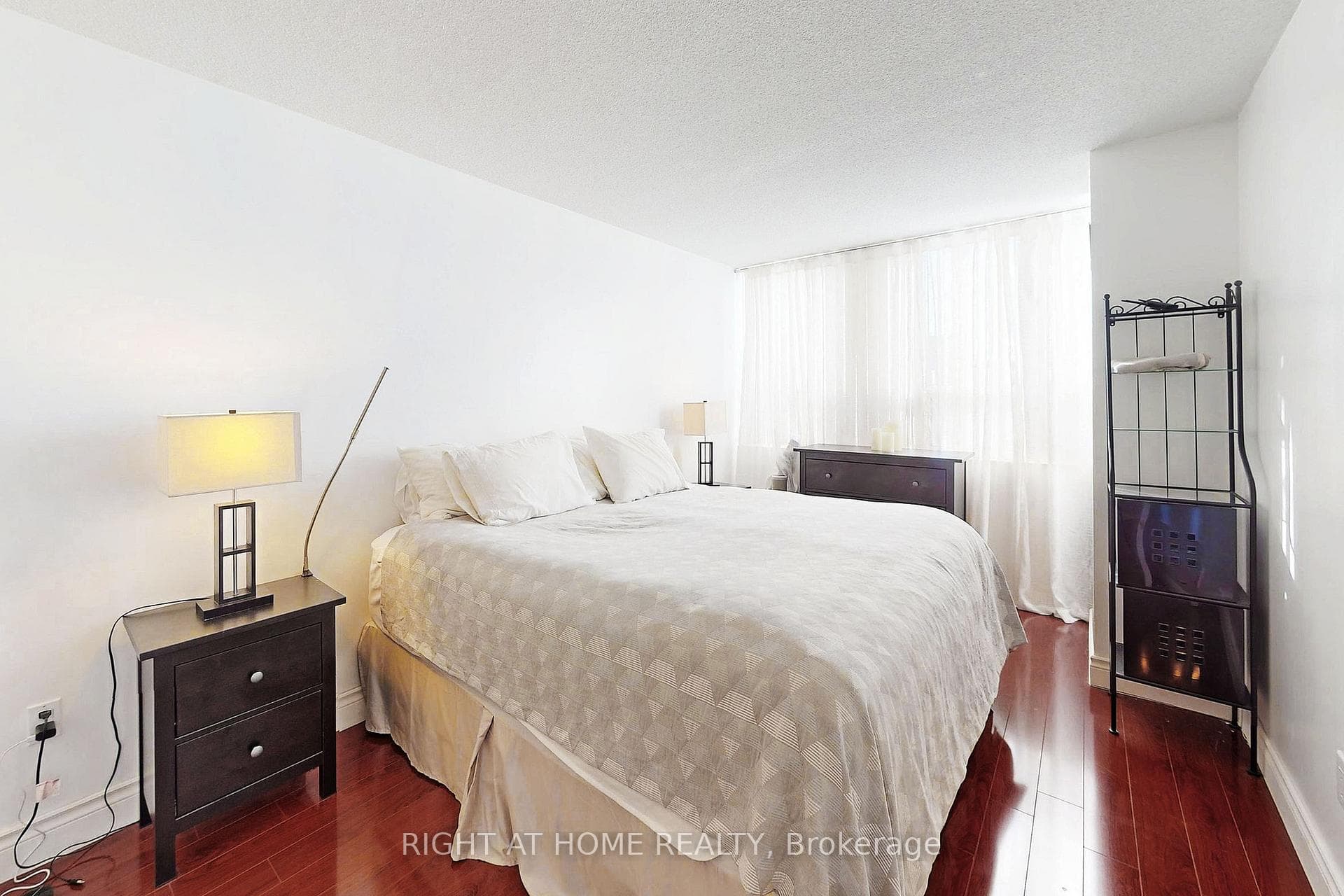 1300 Islington Avenue Unit 2404 photo 33