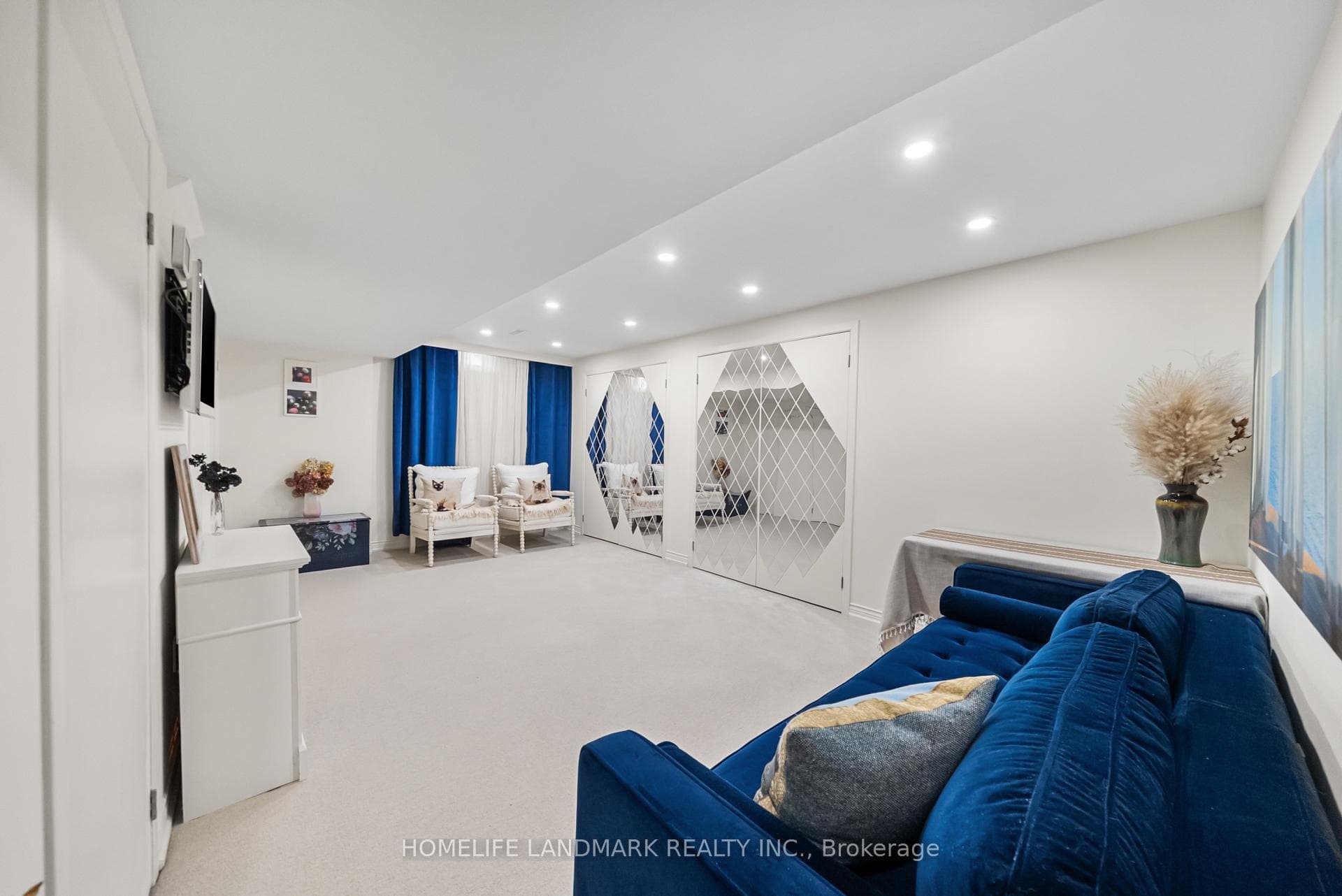 53 Bloomgate Crescent photo 24