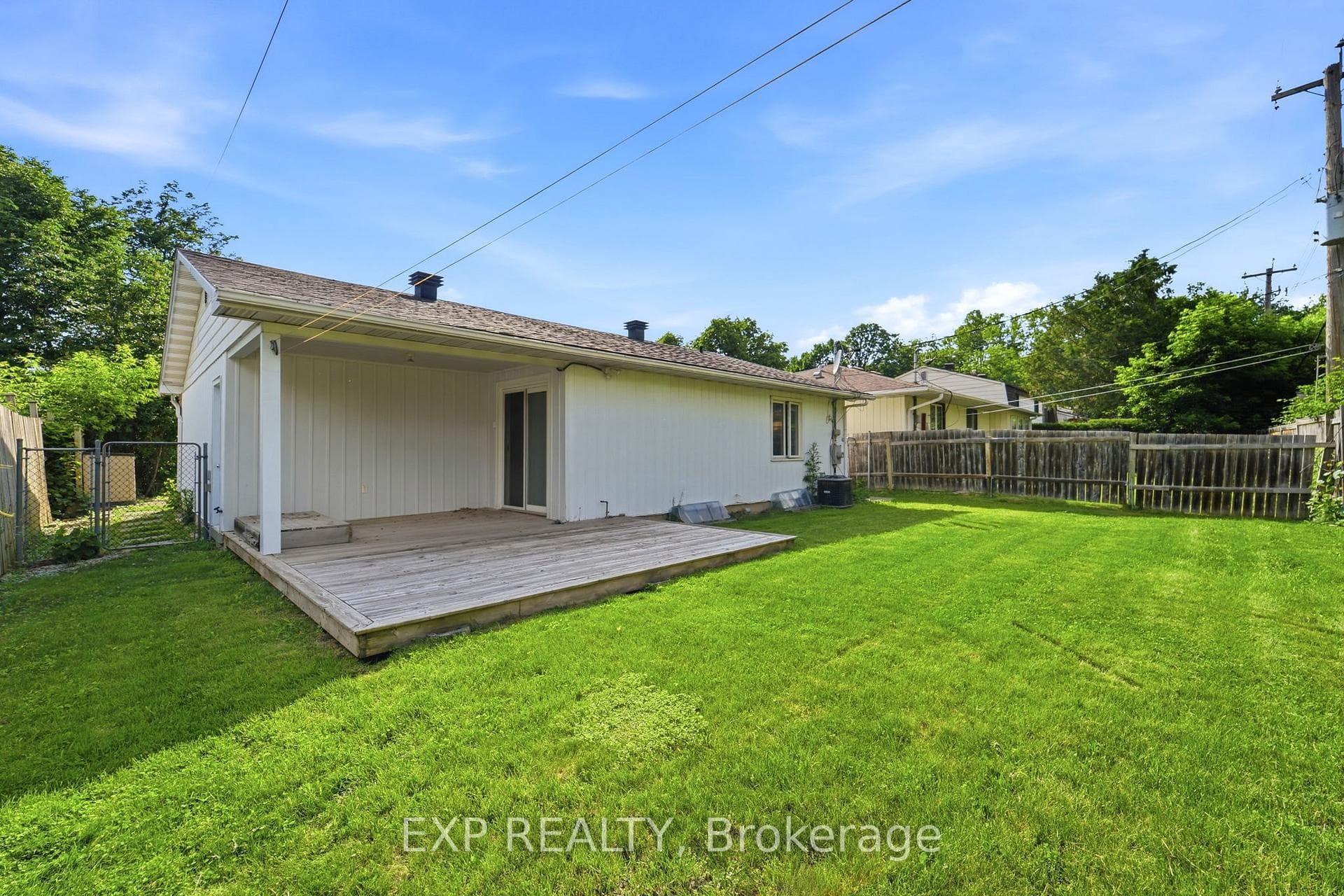956 Gold Crescent photo 29