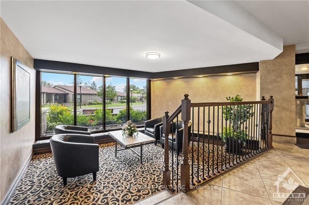 1081 AMBLESIDE Drive Unit 1707 photo 29