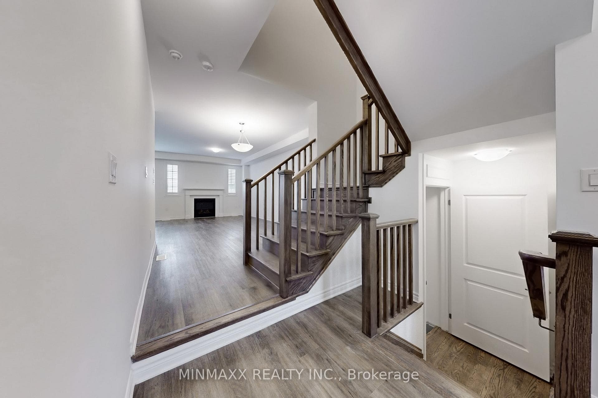 1219 STIRLING TODD Terrace photo 23