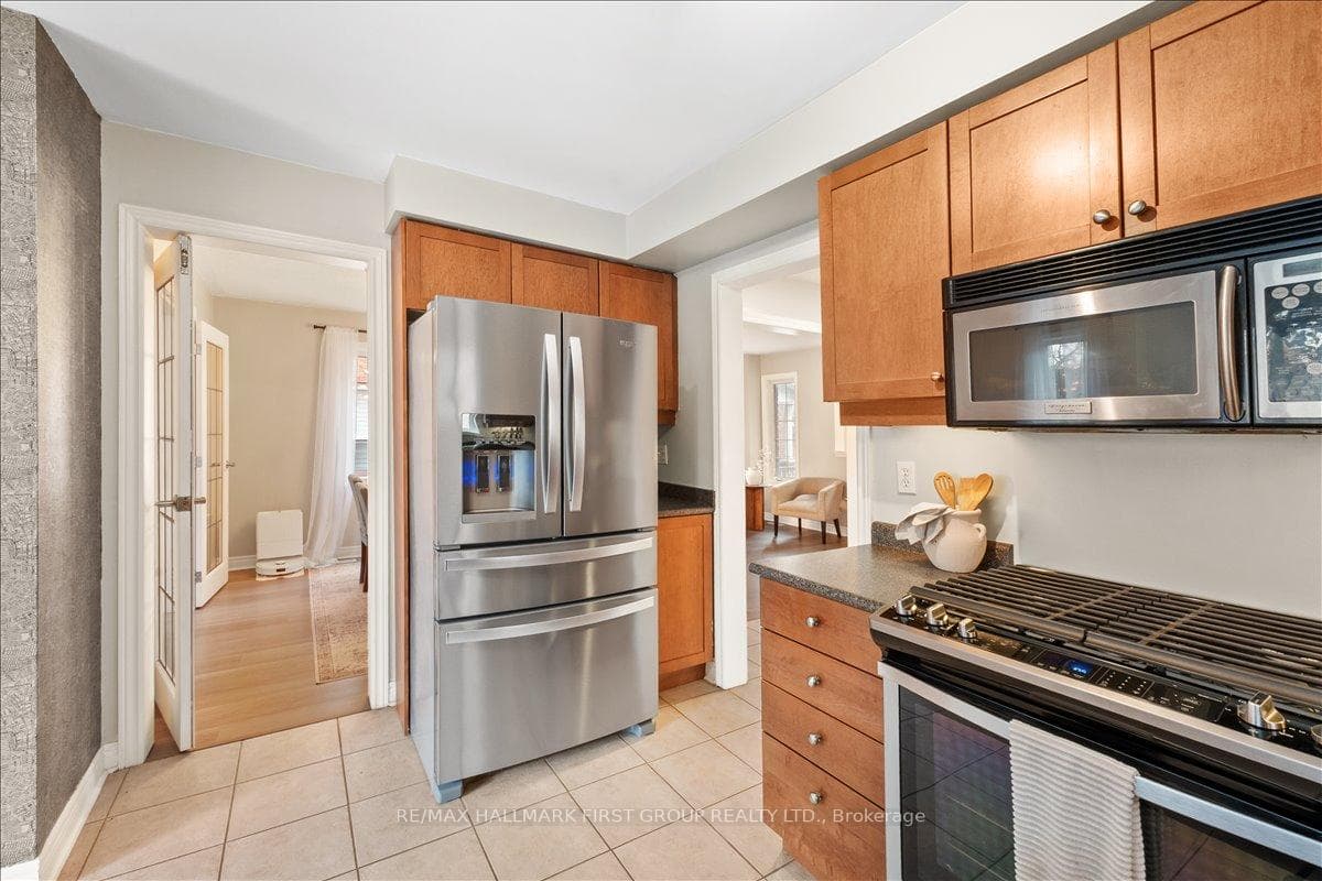 63 Bridgid Drive photo 9