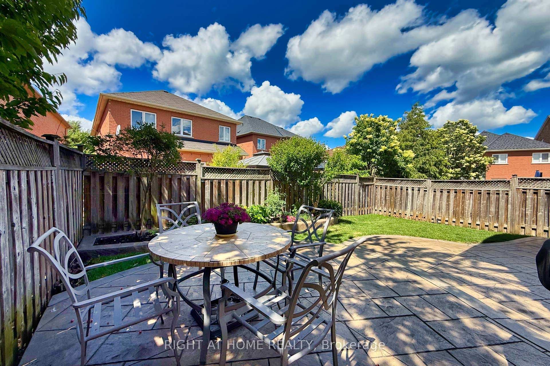 26 Ravel Drive photo 46