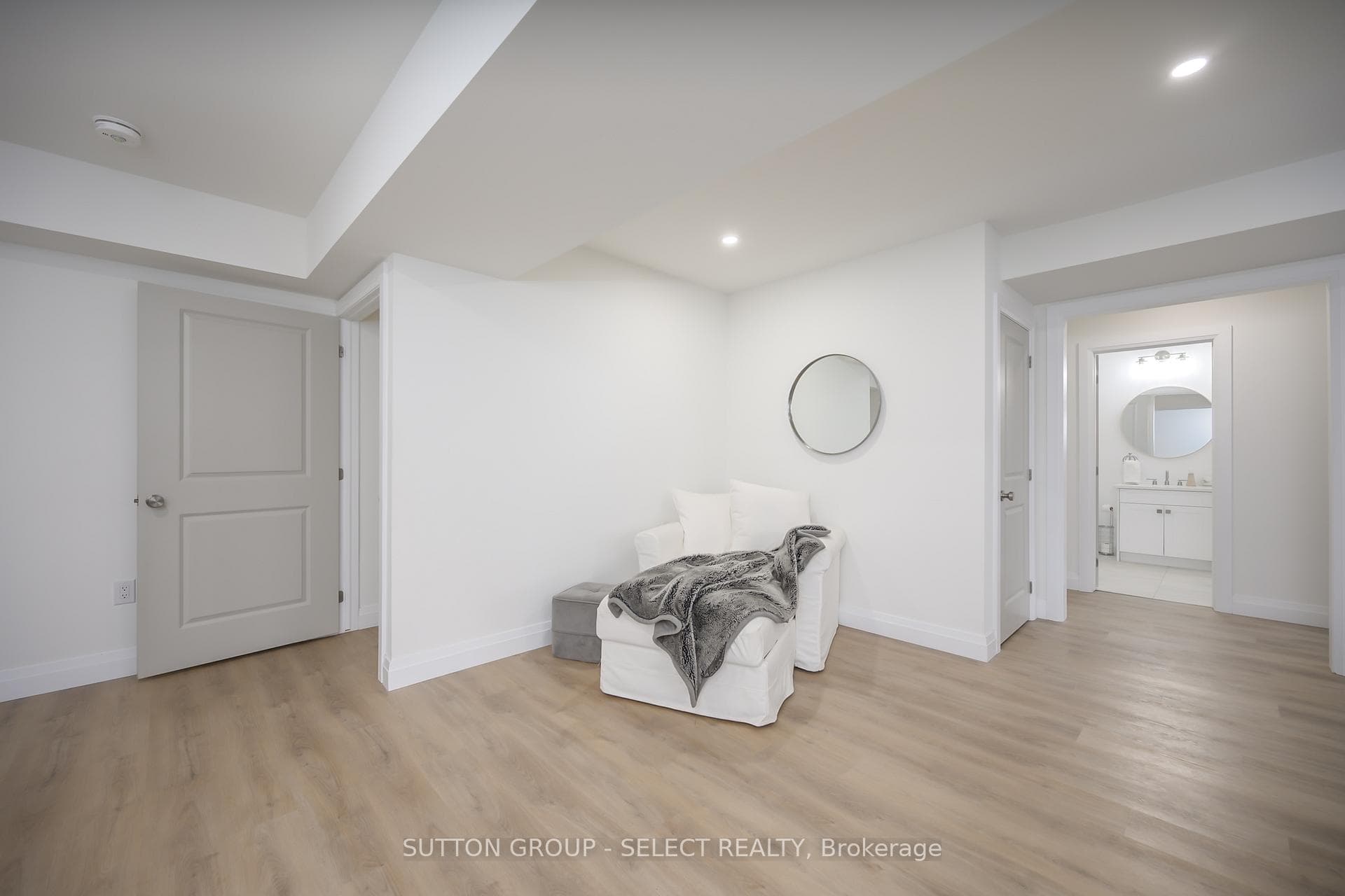 97 Simcoe Avenue photo 43