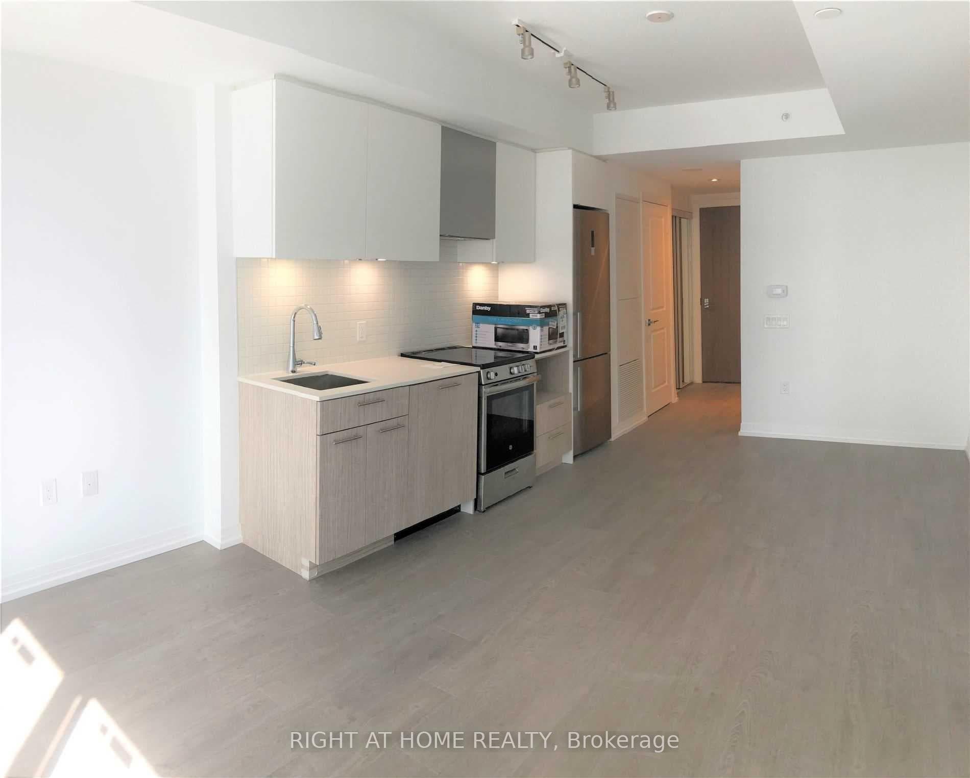 251 Jarvis Street Unit 2904 photo 1