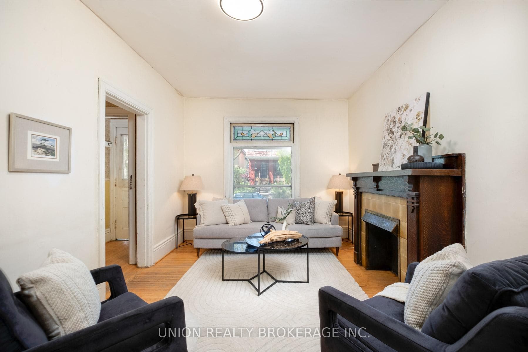 75 Redwood Avenue photo 5