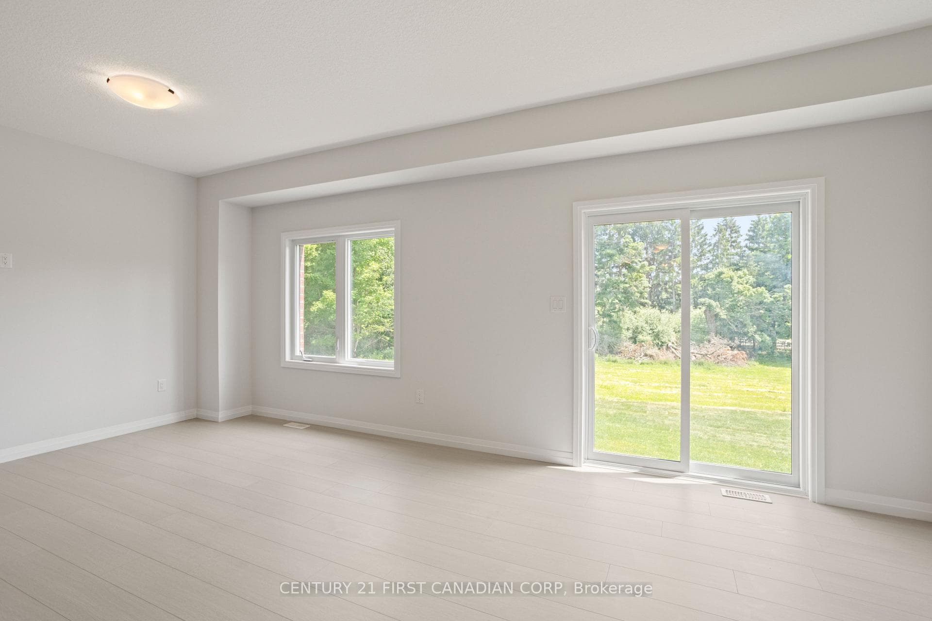 6905 HEATHWOODS Avenue photo 14