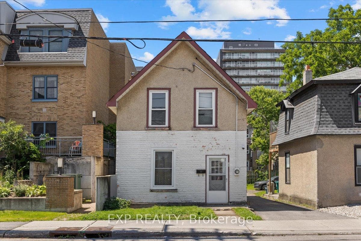 198 Hinchey Avenue photo 1