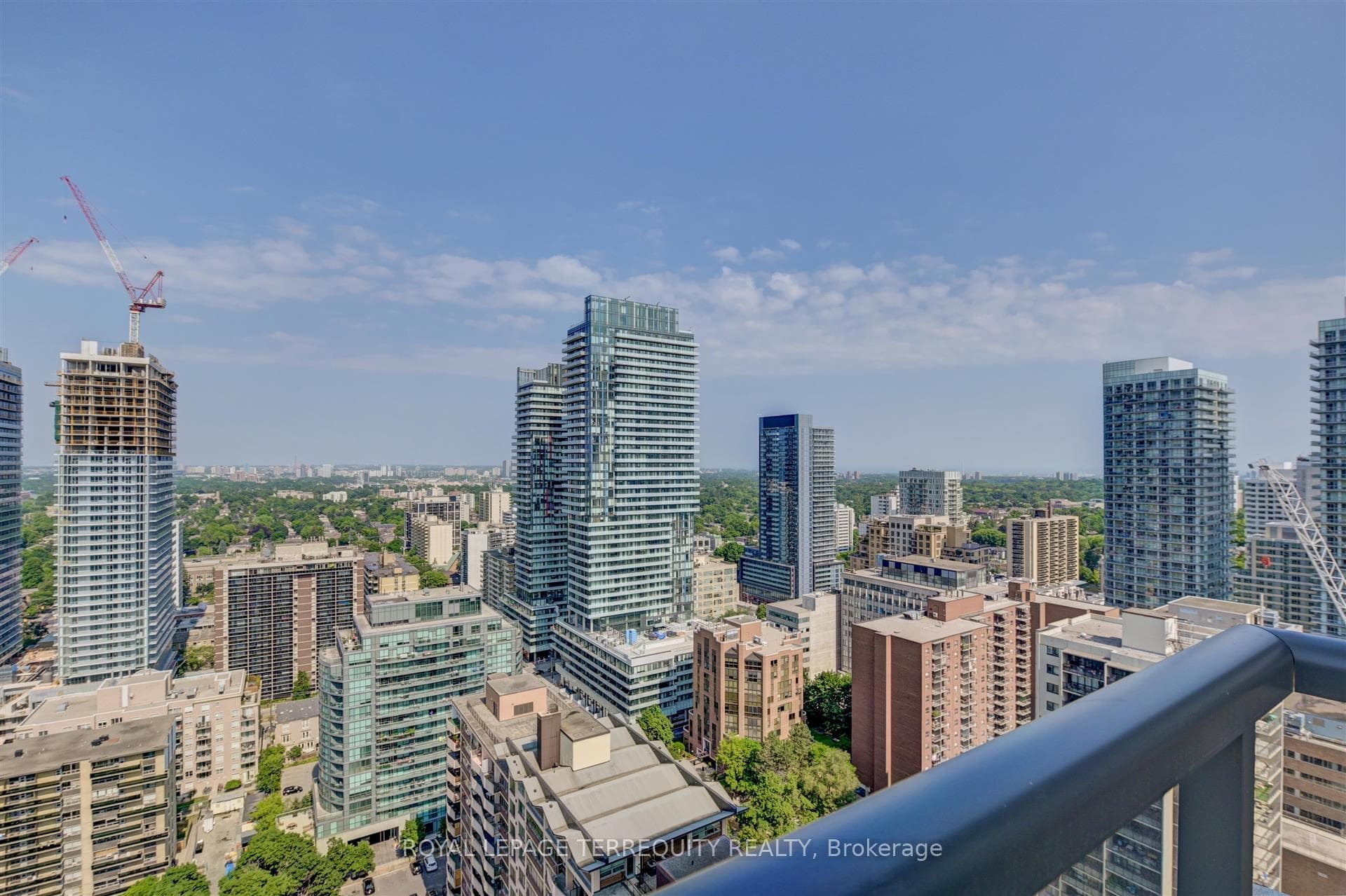 70 Roehampton Avenue Unit 2521 photo 26