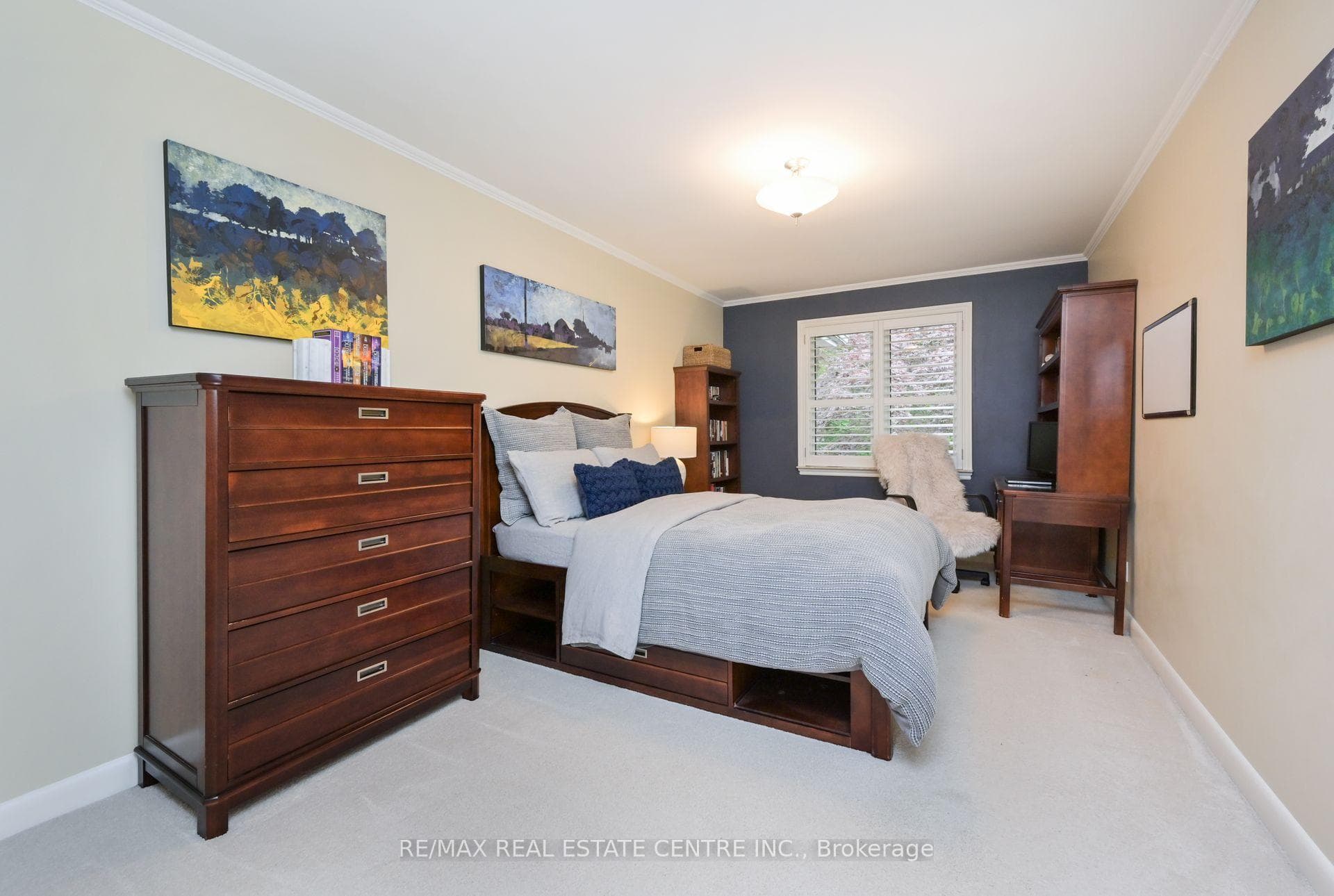 31 Blair Athol Crescent photo 16