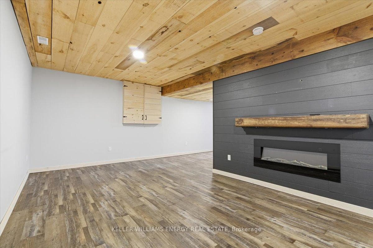 113 West Street photo 26