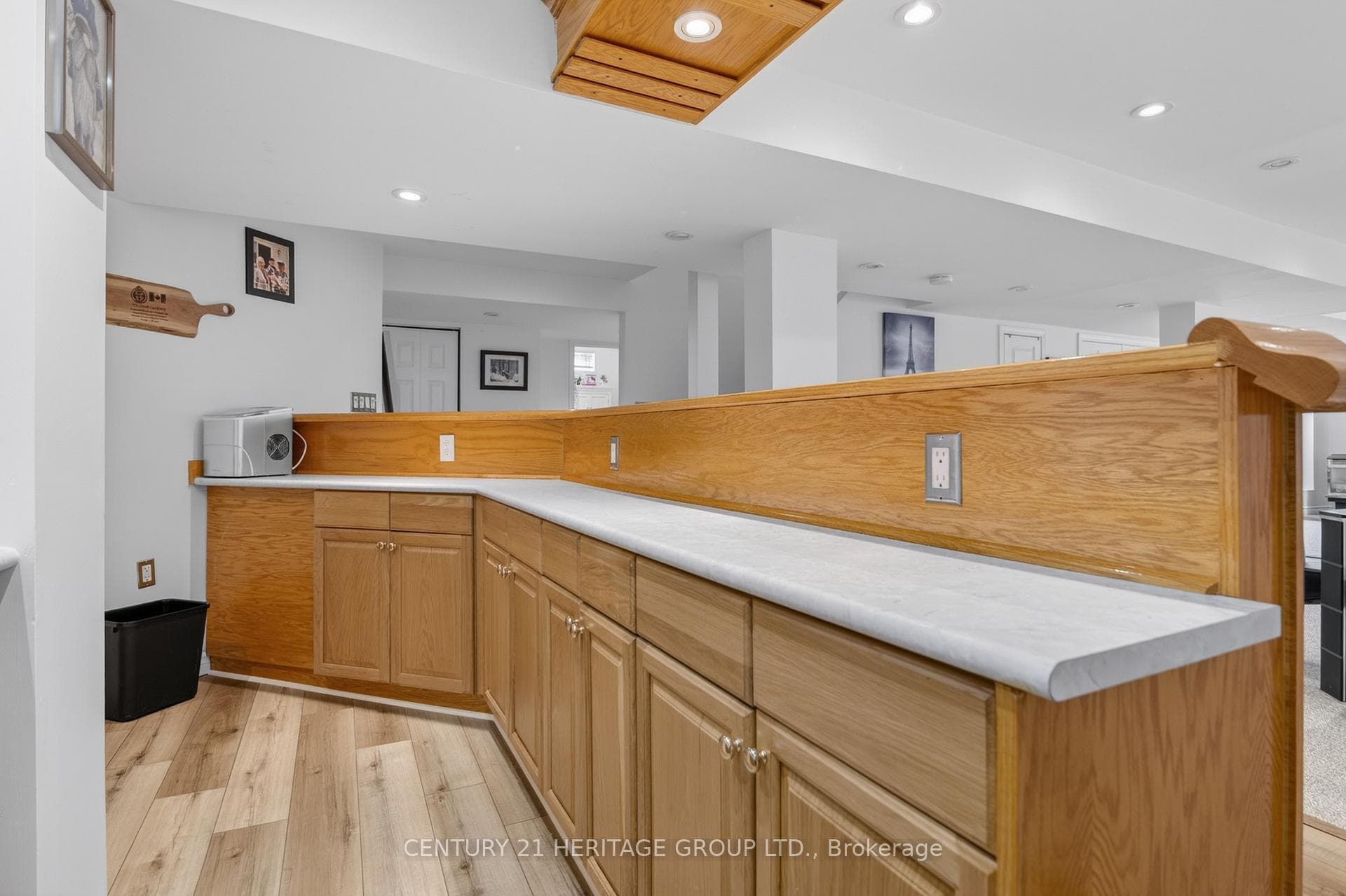 1858 Emerald Court photo 33