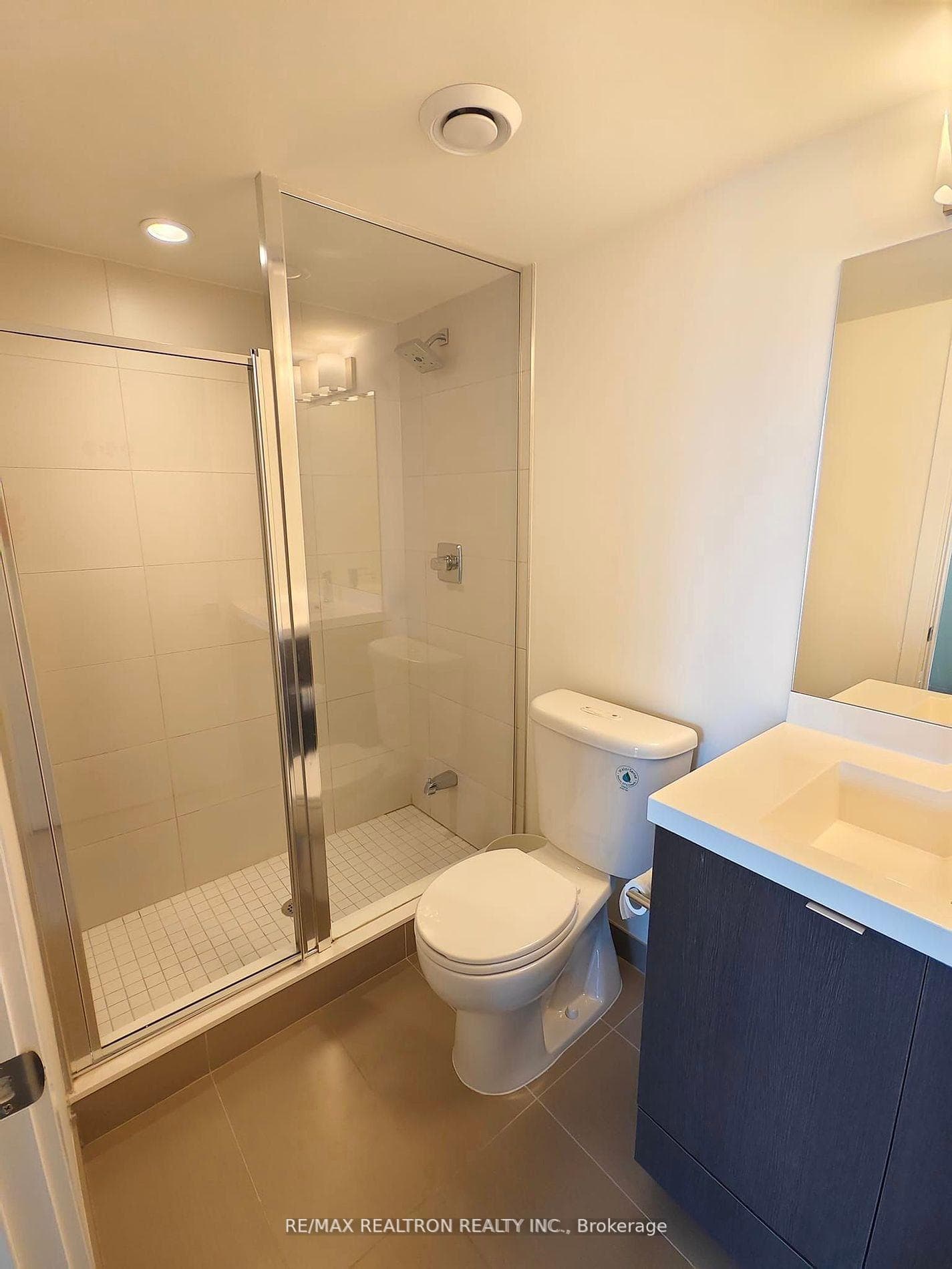 89 Mcgill Street Unit 2206 photo 14