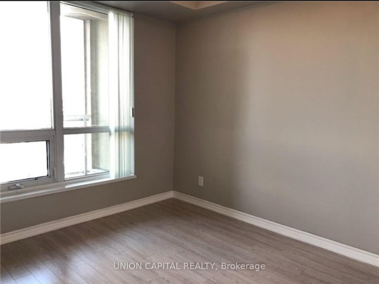 8323 Kennedy Road Unit 505 photo 5