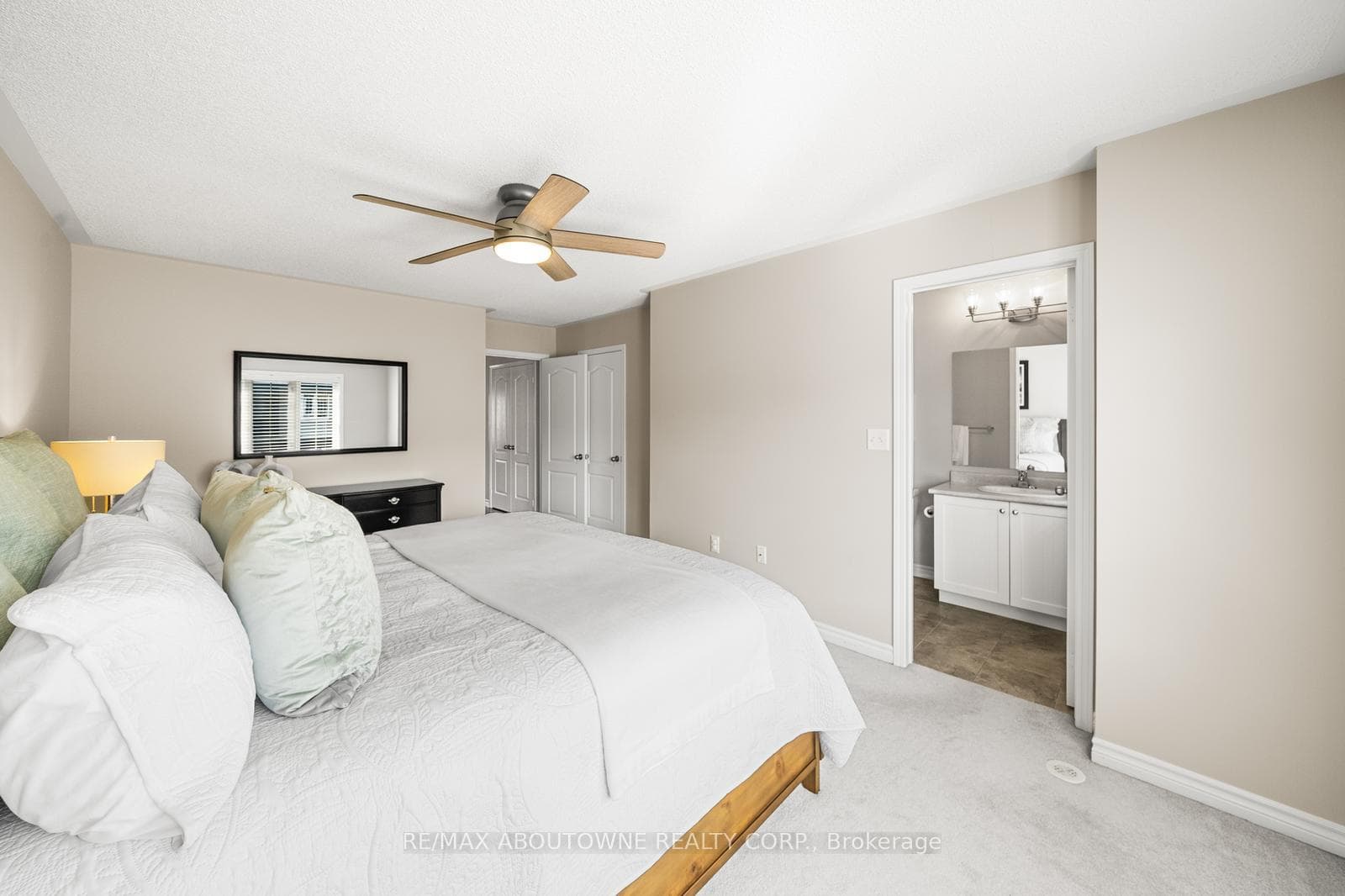 1121 Haig Boulevard Unit 3 photo 28