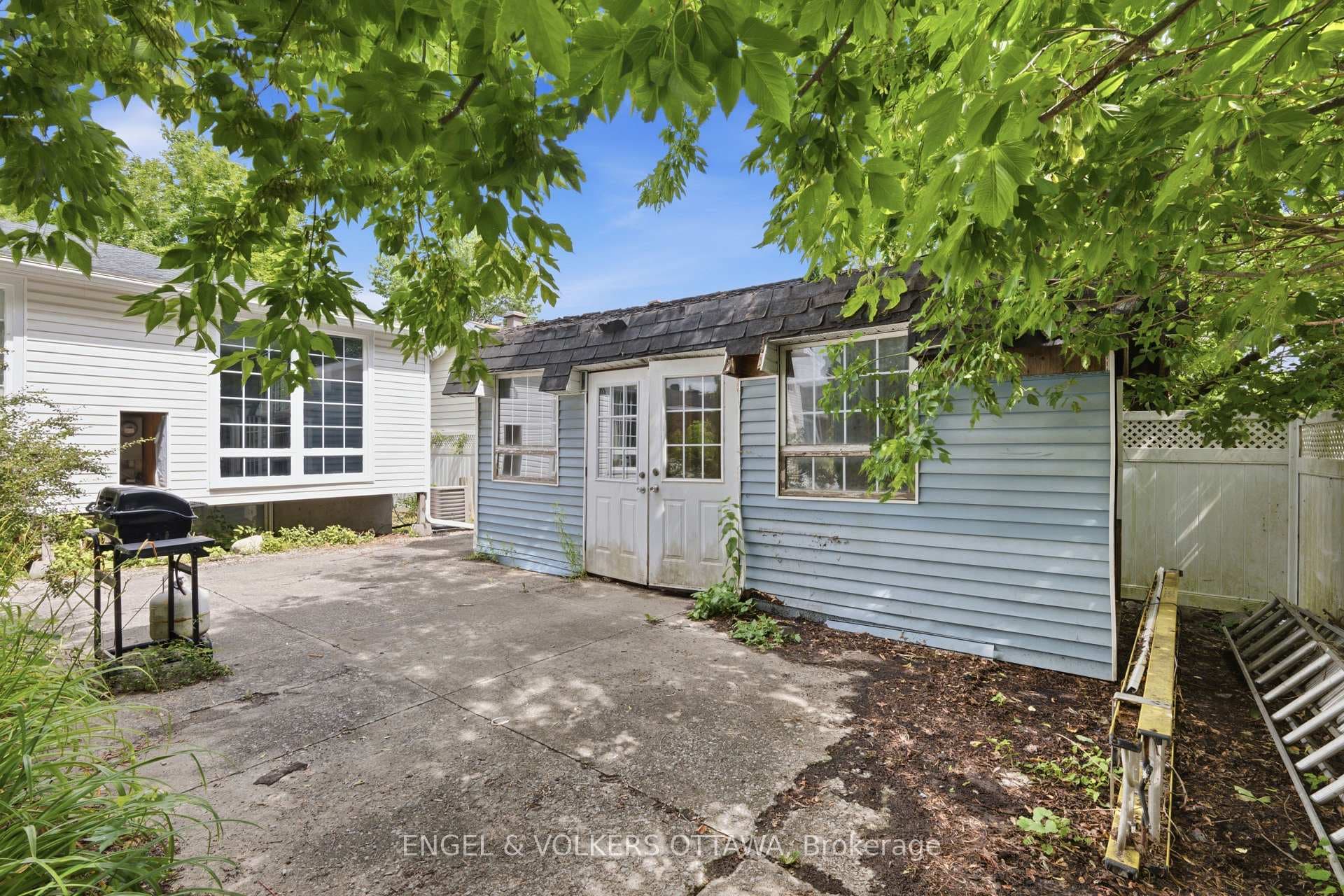 1446 Ridgebrook Drive photo 48