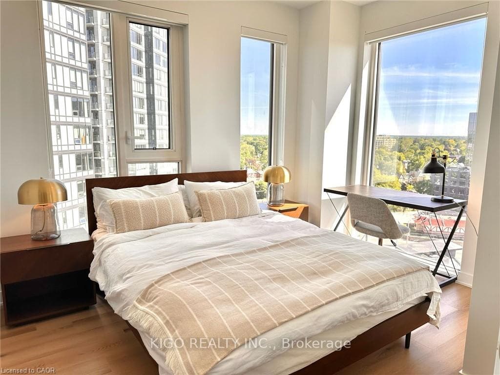 25 Wellington Street Unit 1110 photo 11