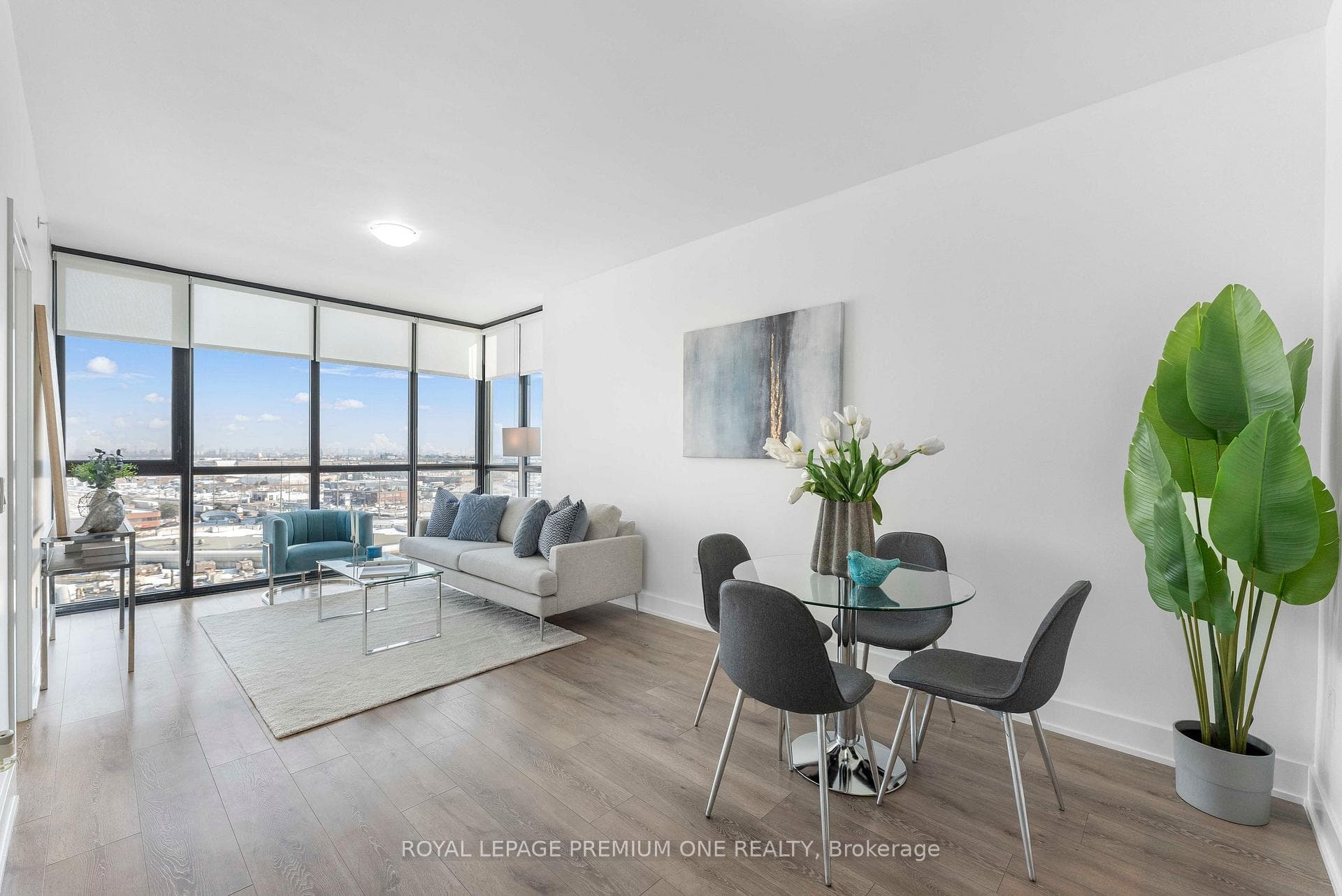 2908 Highway 7 Road Unit 901 photo 11