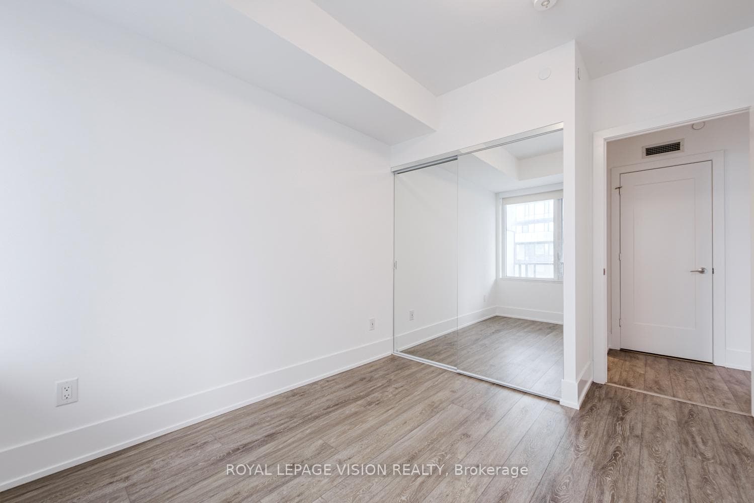 480 Front Street Unit 1311 photo 25