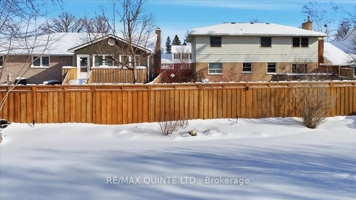 10 Grosvenor Drive photo 36