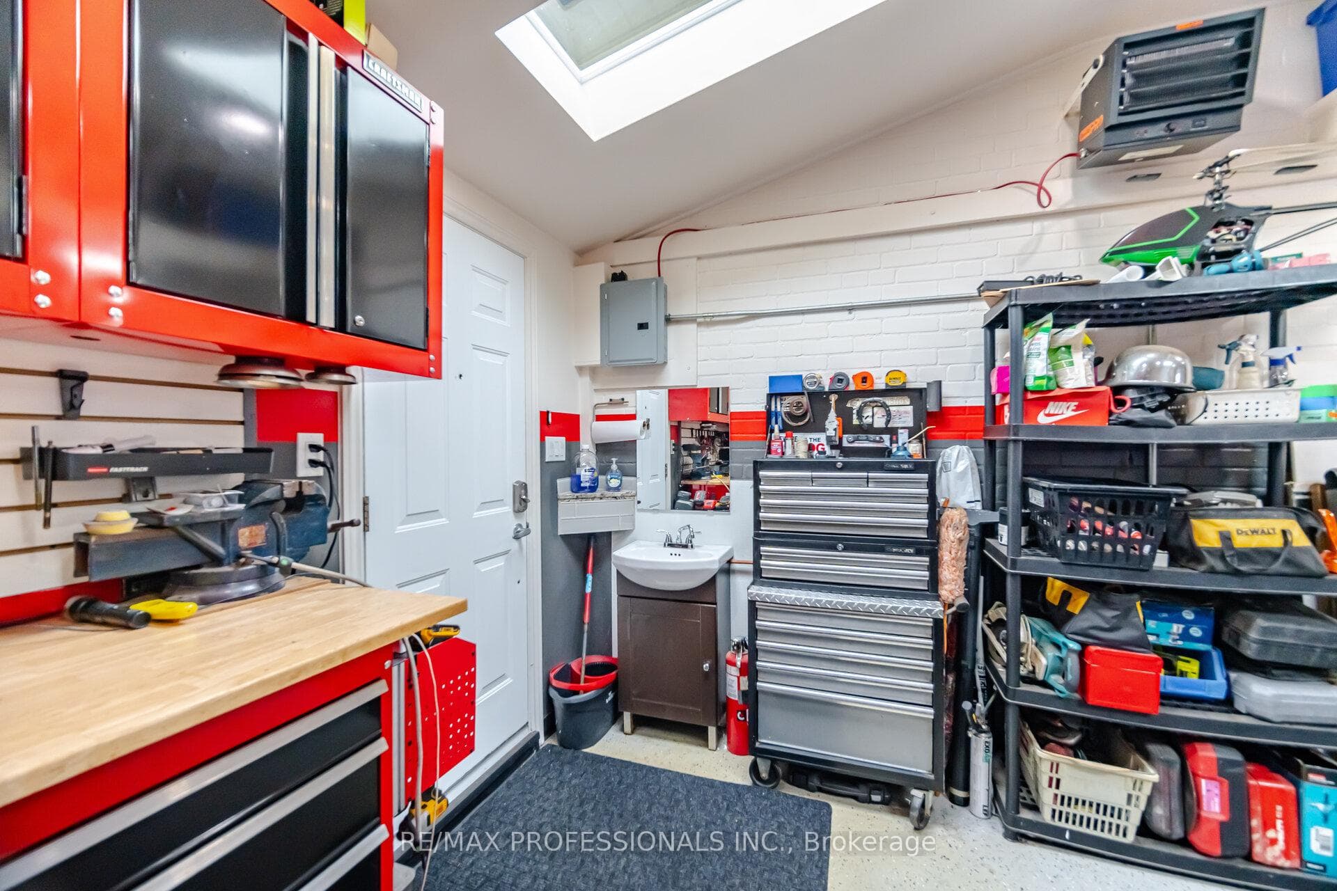 9 Tynevale Drive photo 47