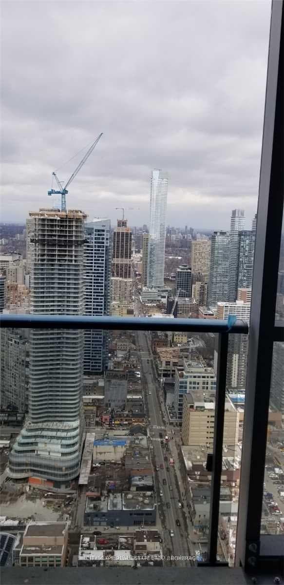 7 Grenville Street Unit 5703 photo 10