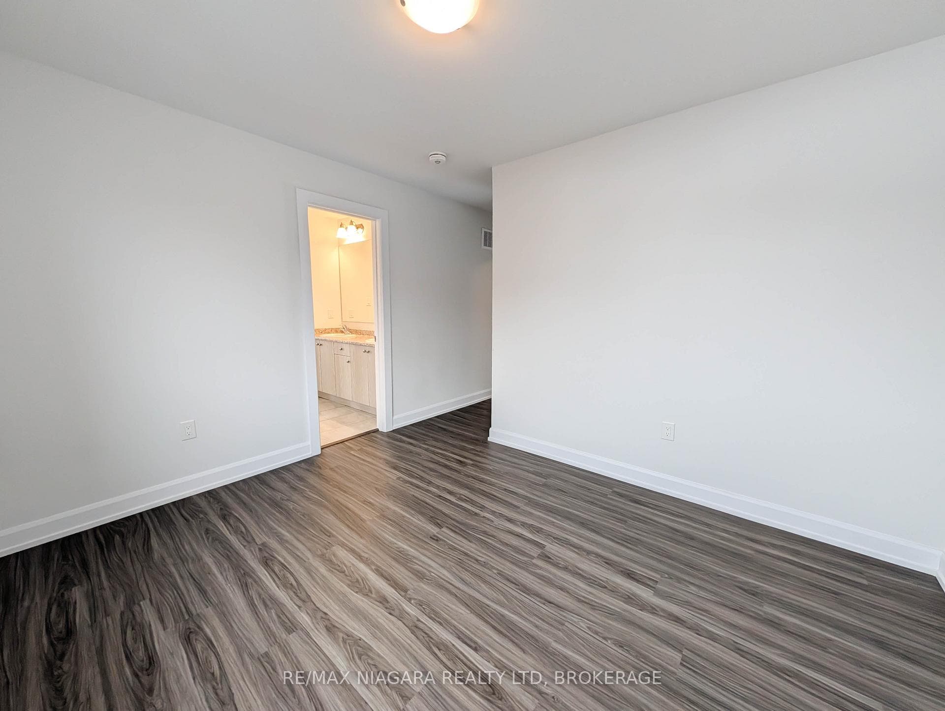 10 Shoreview Drive photo 22