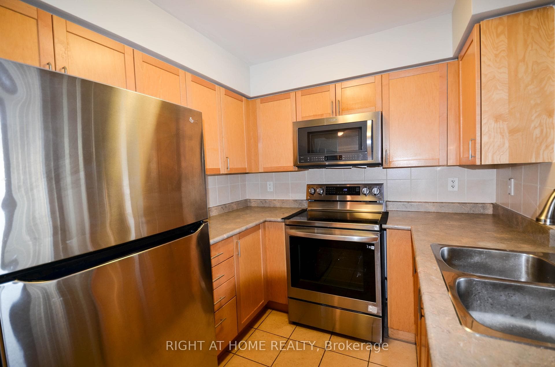 4978 Yonge Street Unit 1903 photo 5