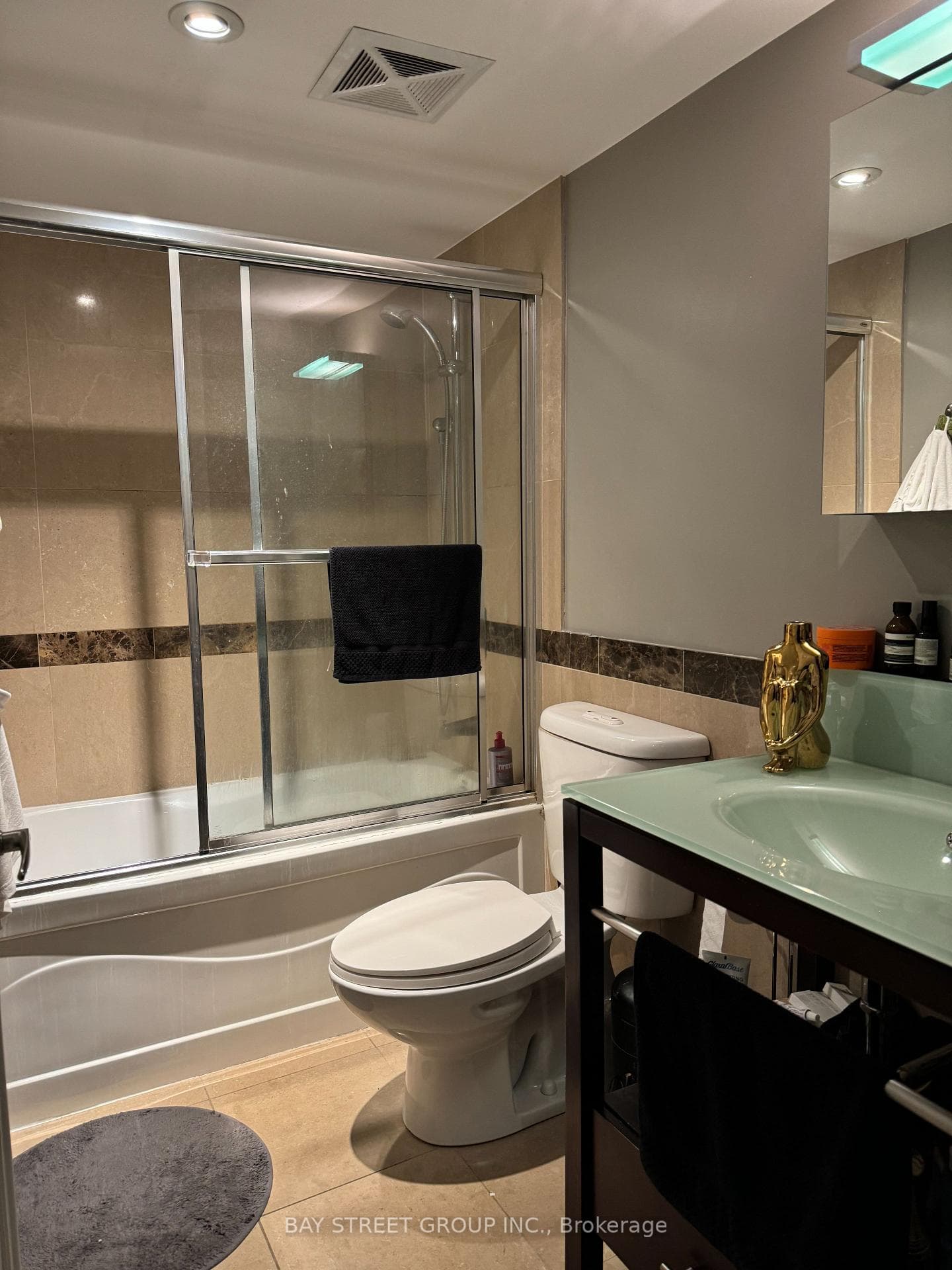 650 Sheppard Avenue Unit 211 photo 6