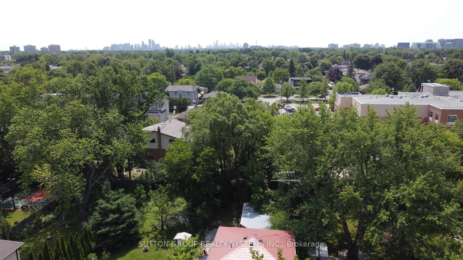 89 Reiner Road photo 28