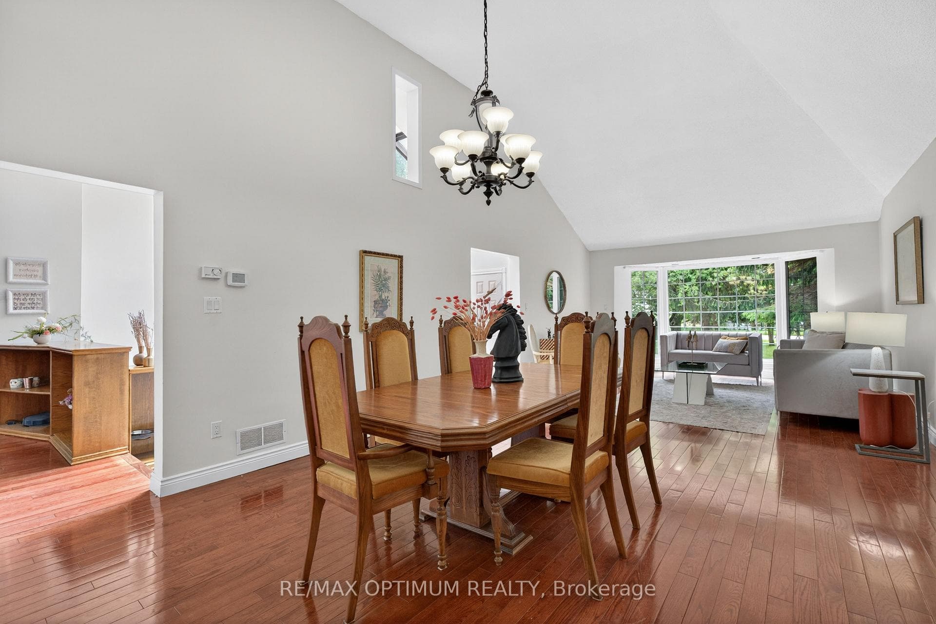 529 Campbellville Road photo 10