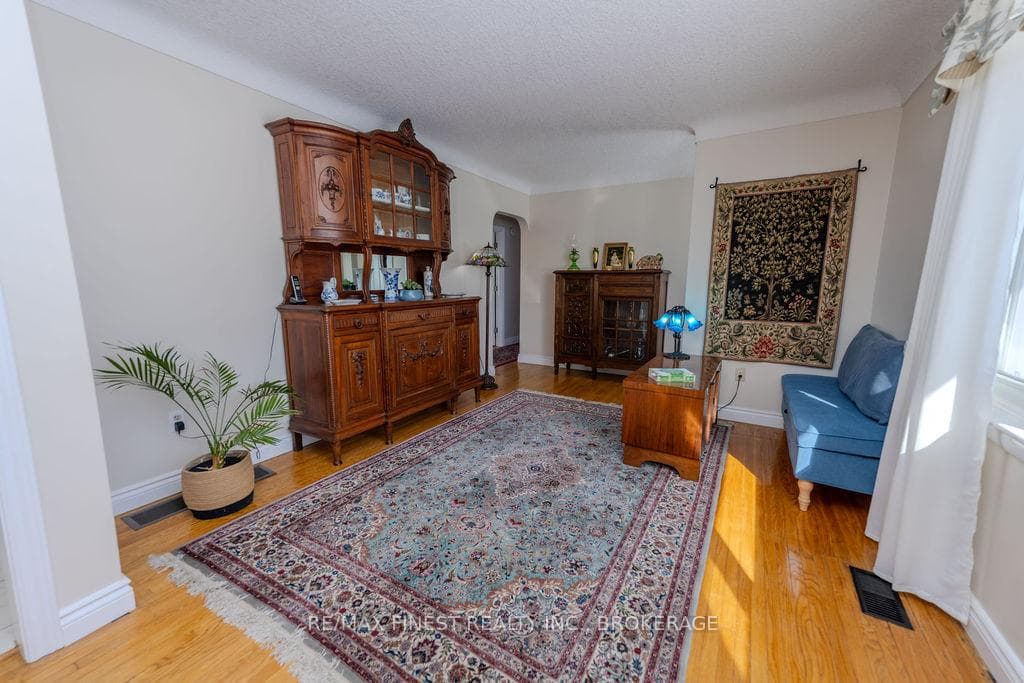 479 Kirkwood Road photo 4