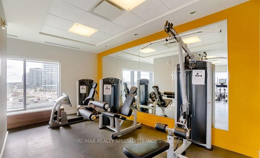 2560 Eglinton Avenue Unit 1509 photo 11