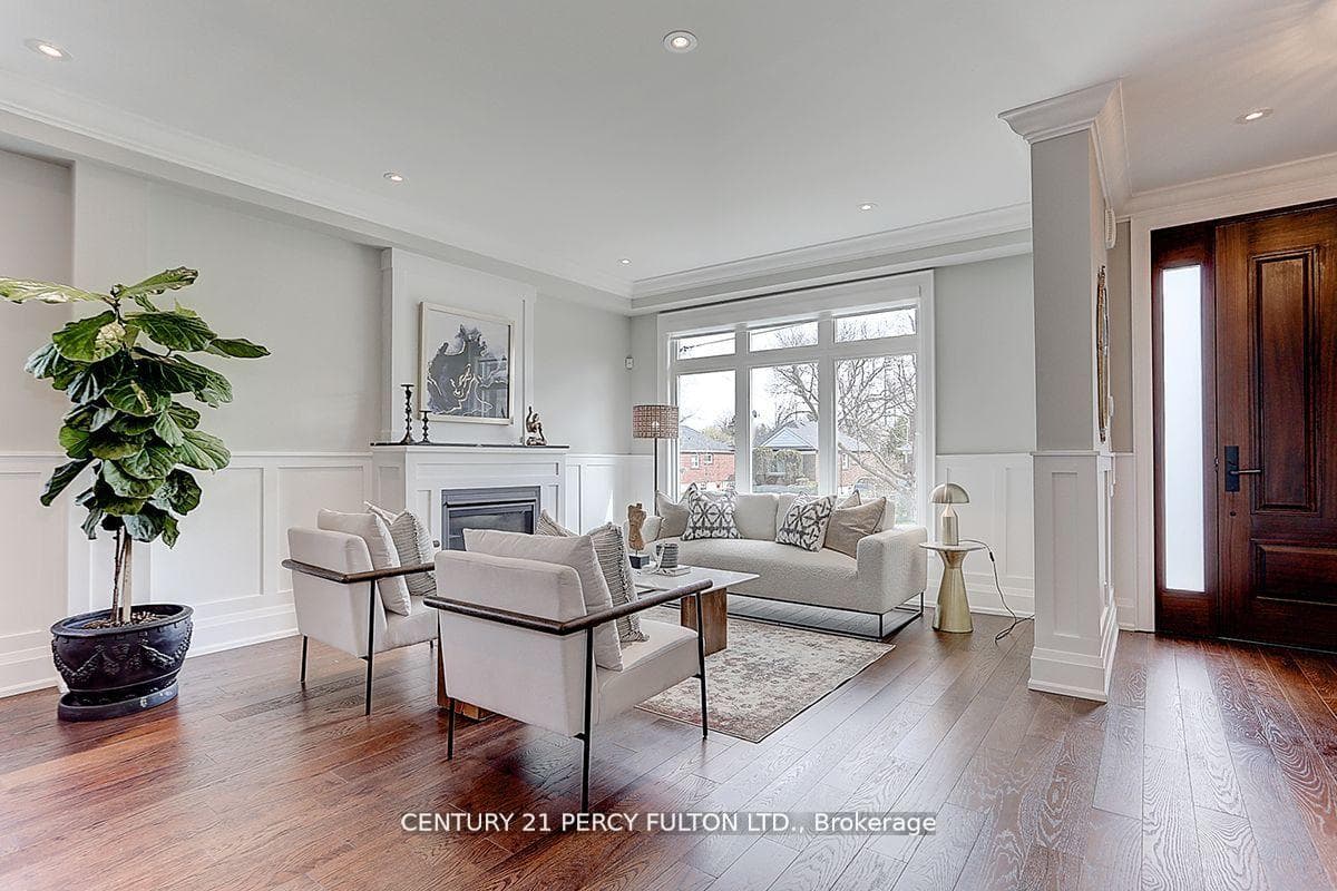 22 Innismore Crescent photo 6