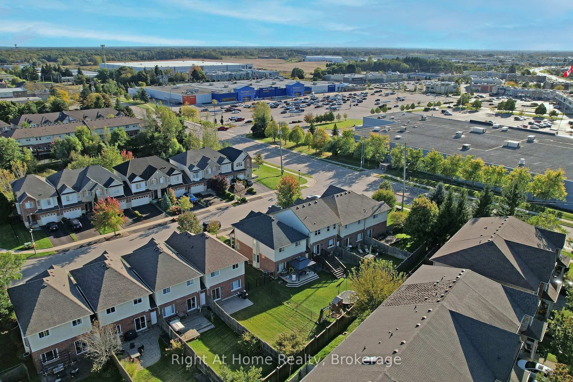15 Brooking Court photo 46