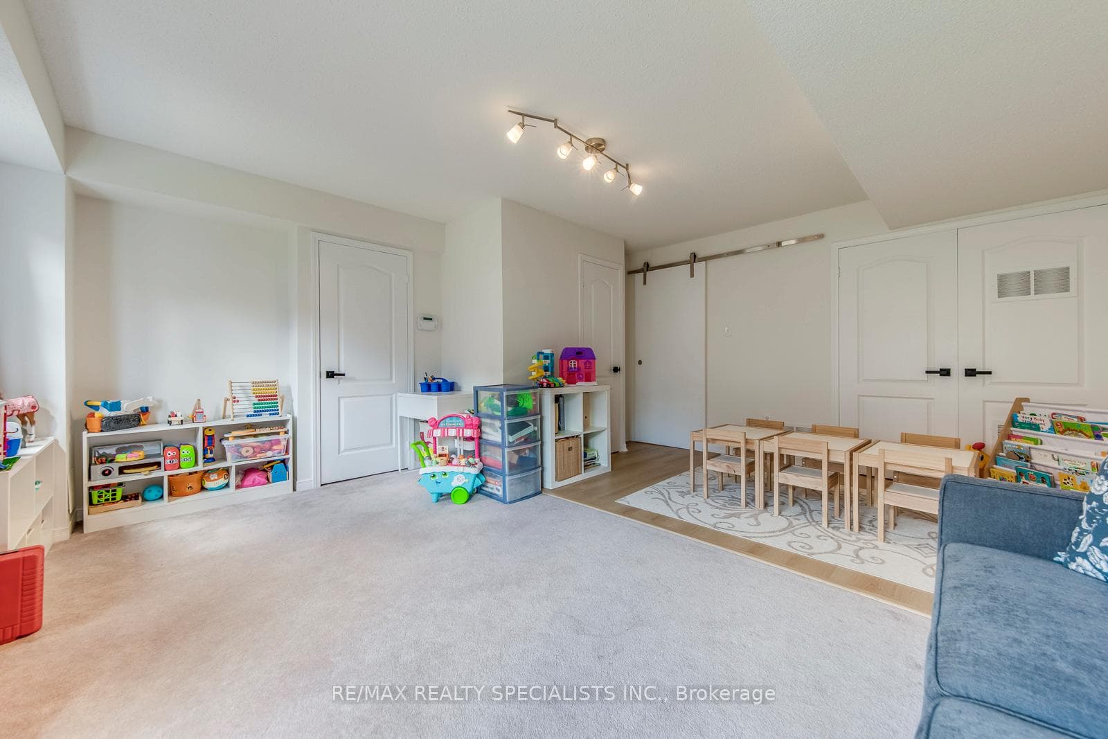 755 Candlestick Circle photo 45