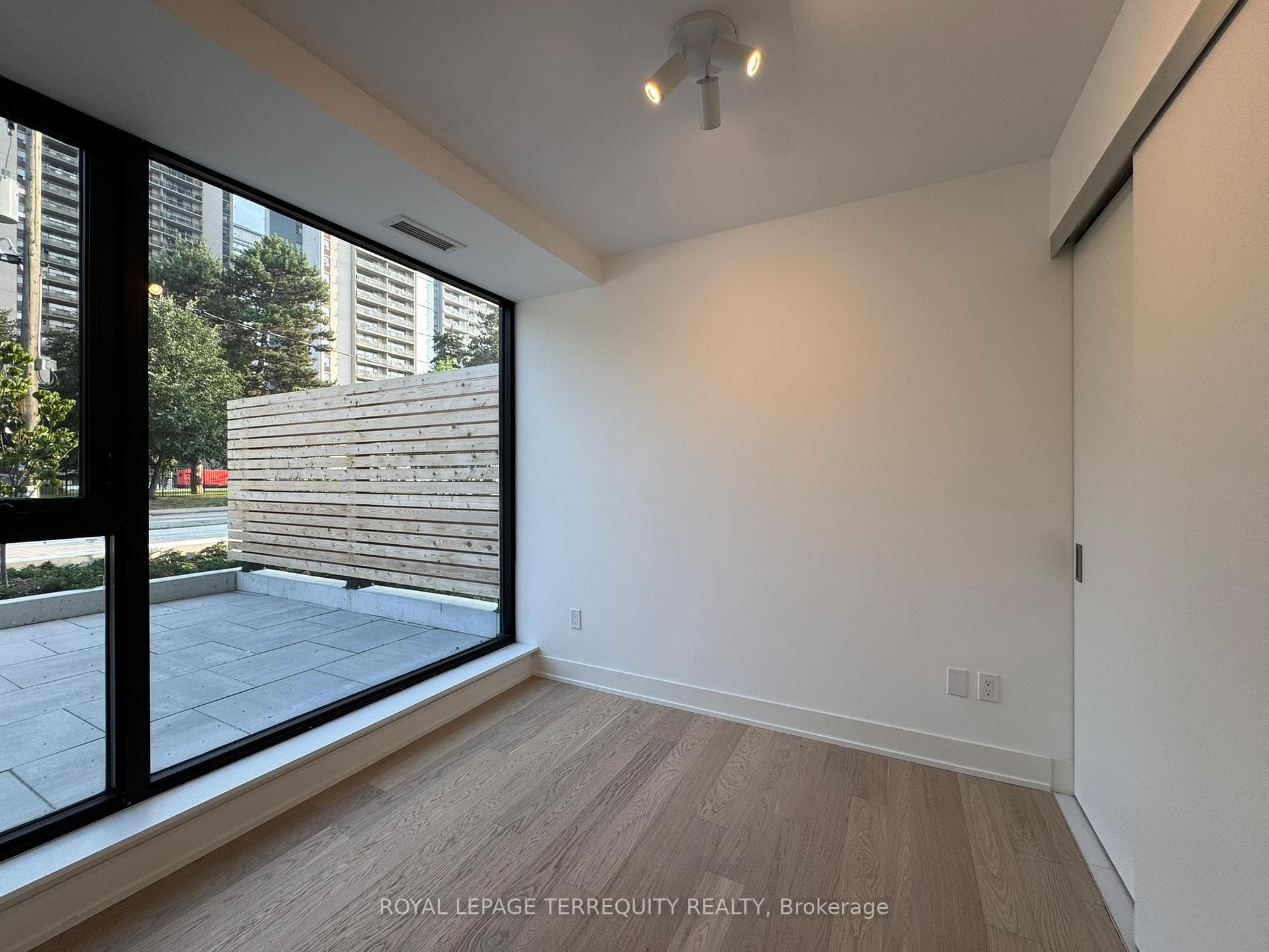 200 Keewatin Avenue Unit 103 photo 10