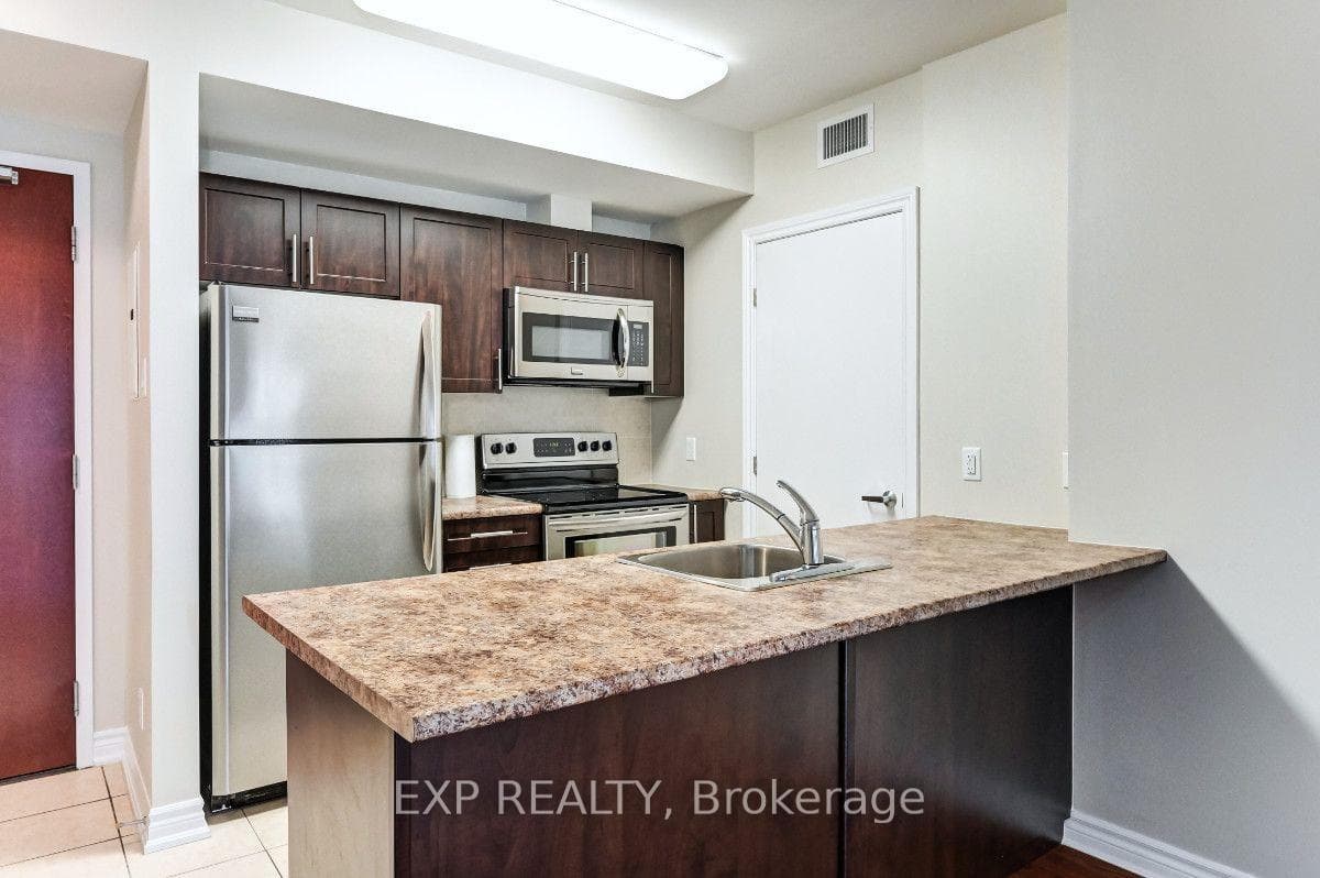 234 Rideau Street Unit 304 photo 20