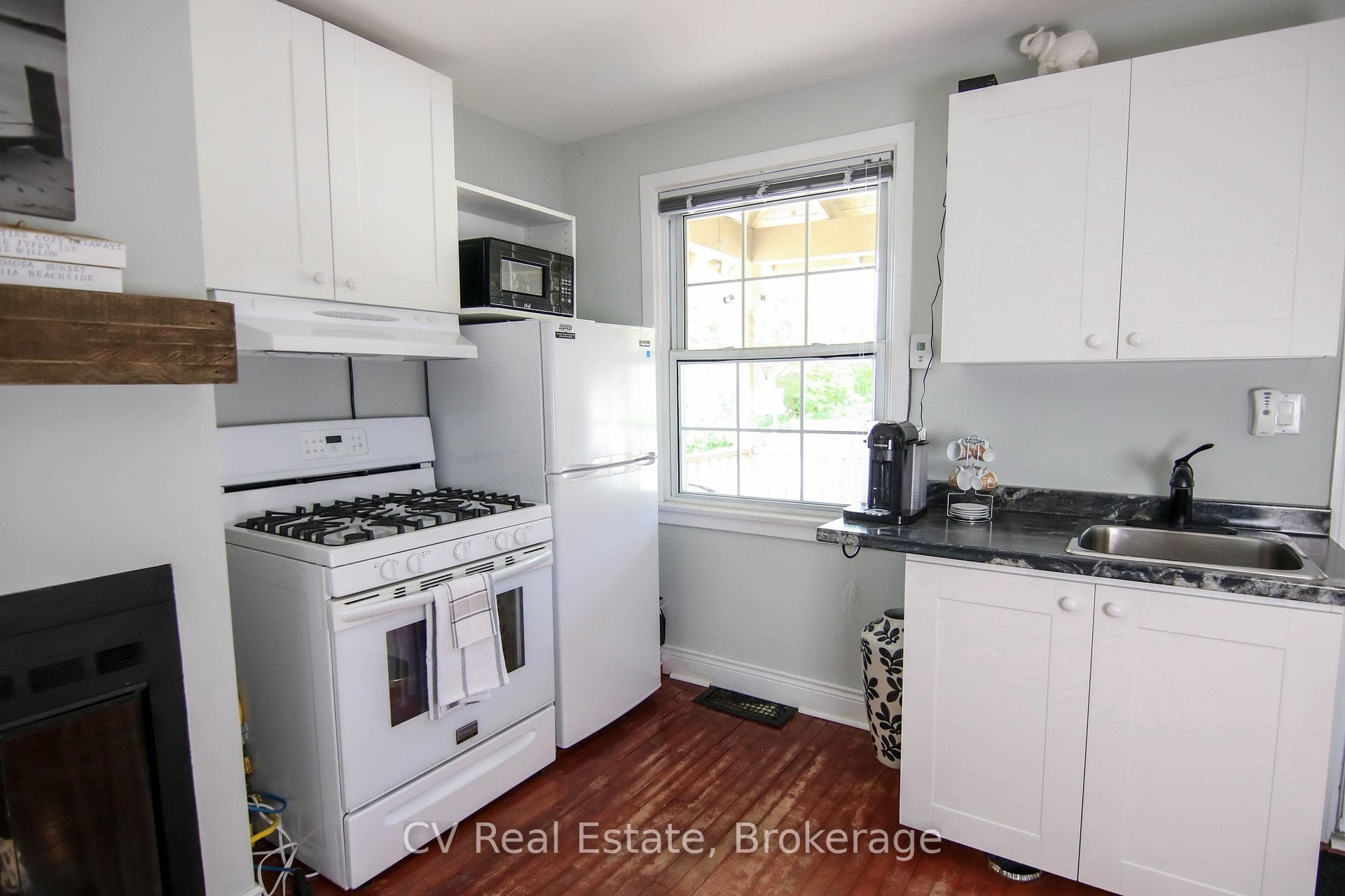2 Mahaffy Court Unit 150 photo 8