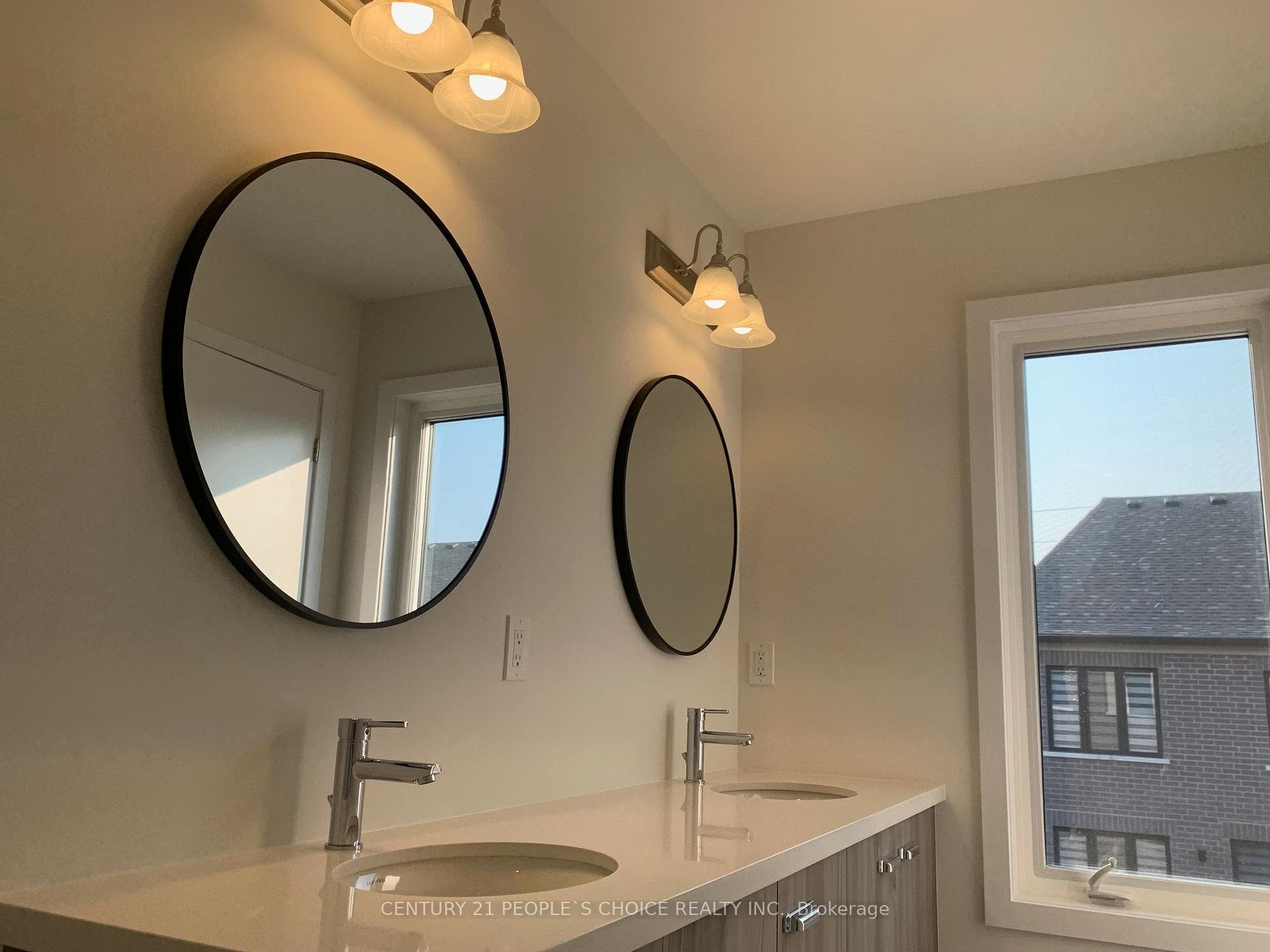 1347 Kobzar Drive photo 39
