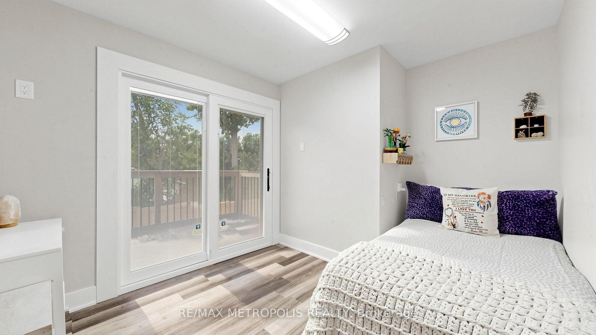 2739 IRETON Street photo 29