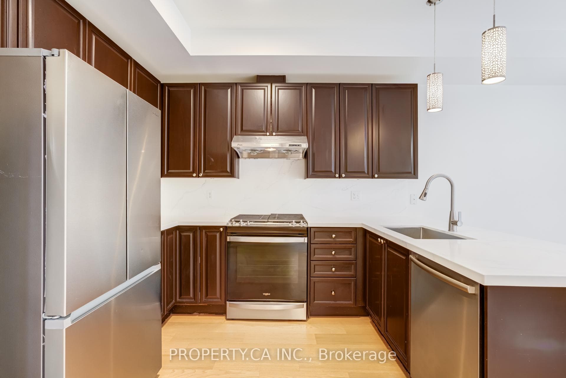 3347 Eglinton Avenue photo 8