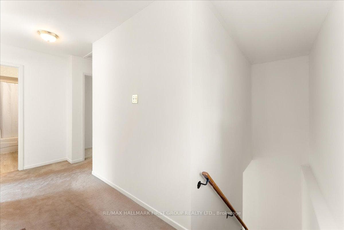 16 Goodfellow Street photo 22