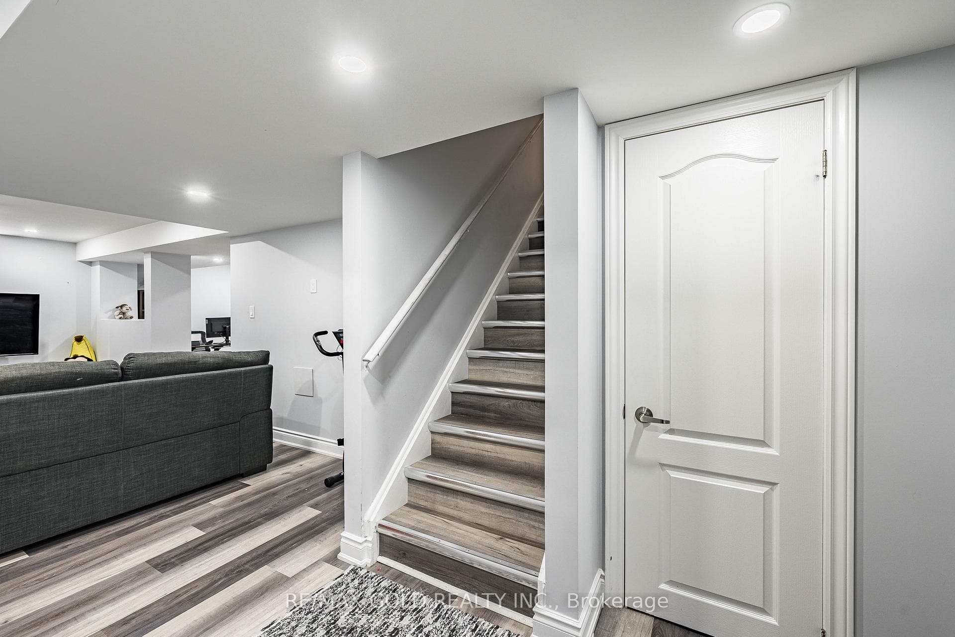 26 Robert Parkinson Drive photo 31