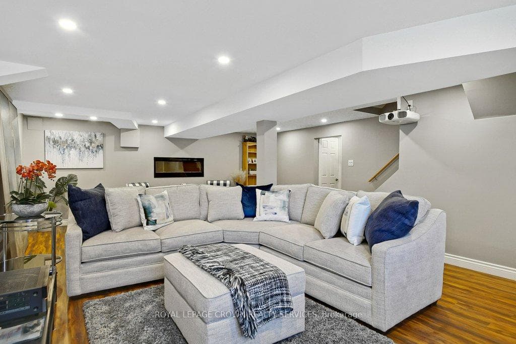 96 Forestview Drive photo 39