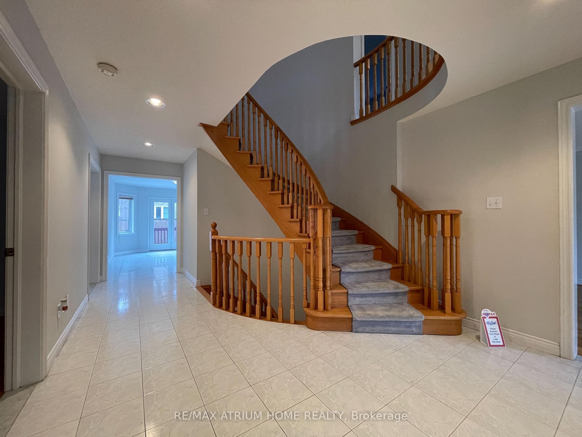 22 Lagani Avenue photo 3