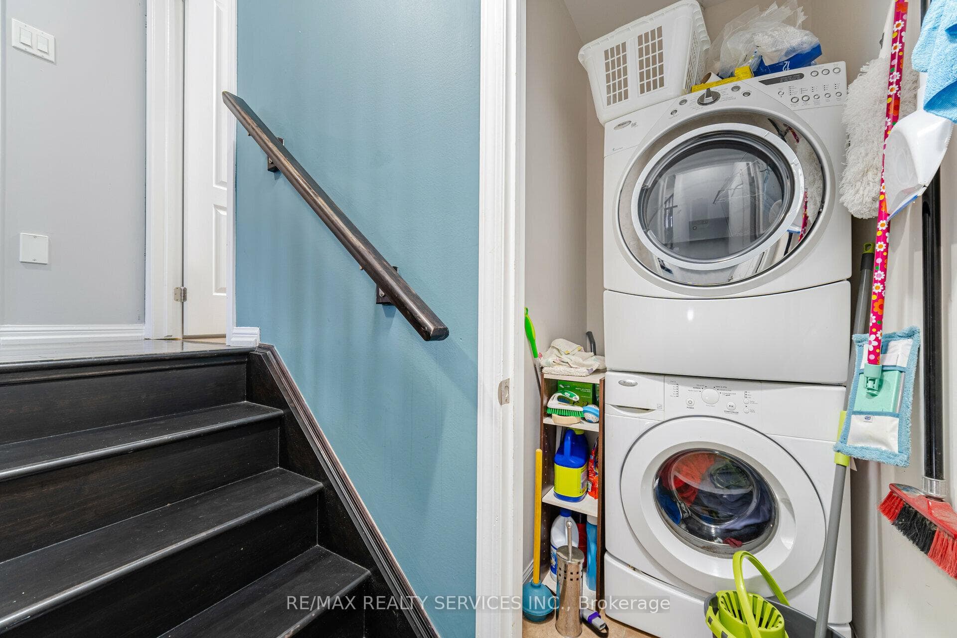 221 Septimus Heights photo 20