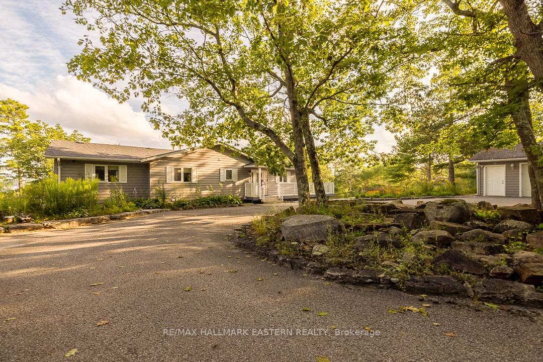 15 Oakridge Drive photo 30