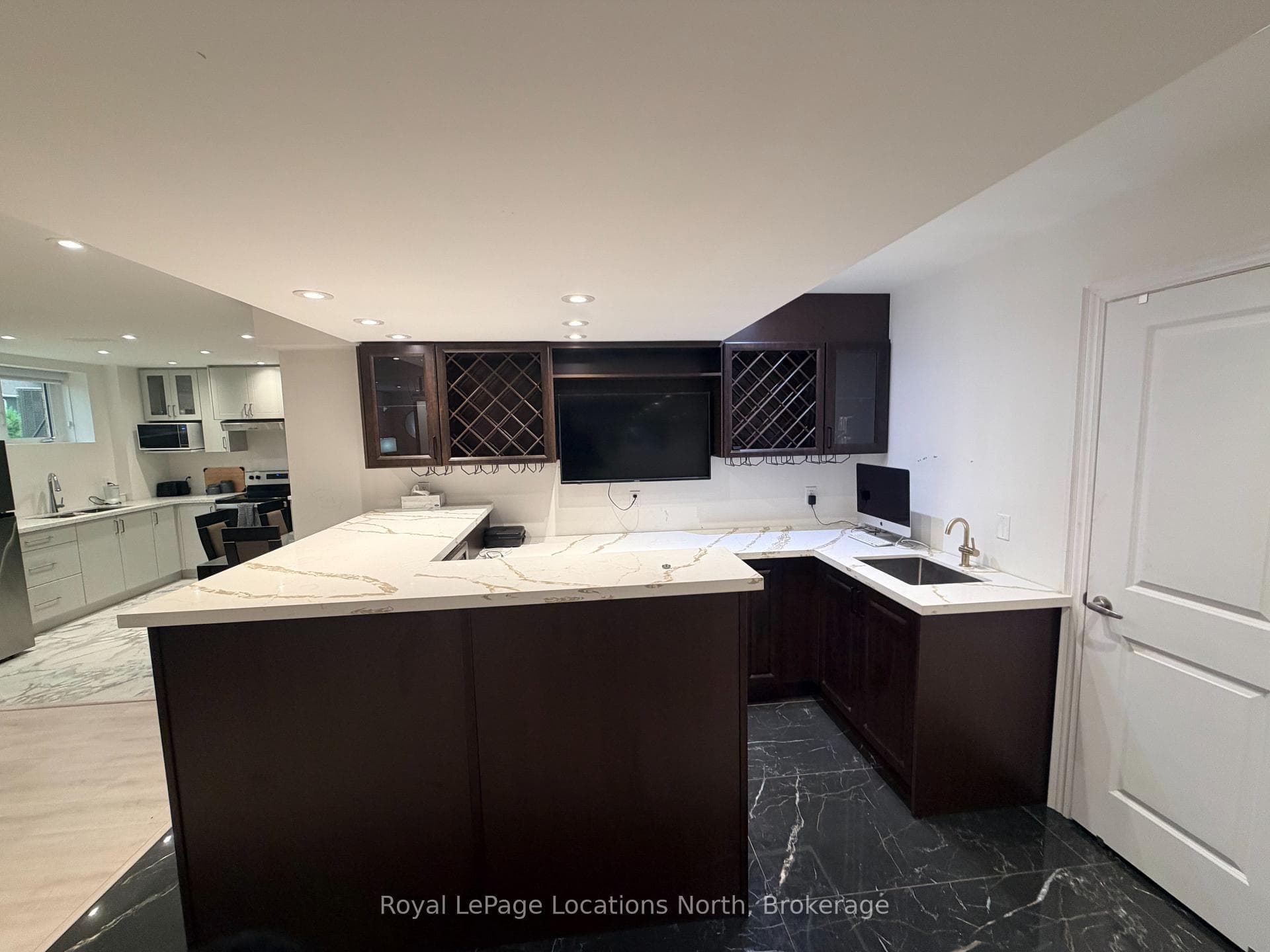 316 Ramblewood Drive photo 22