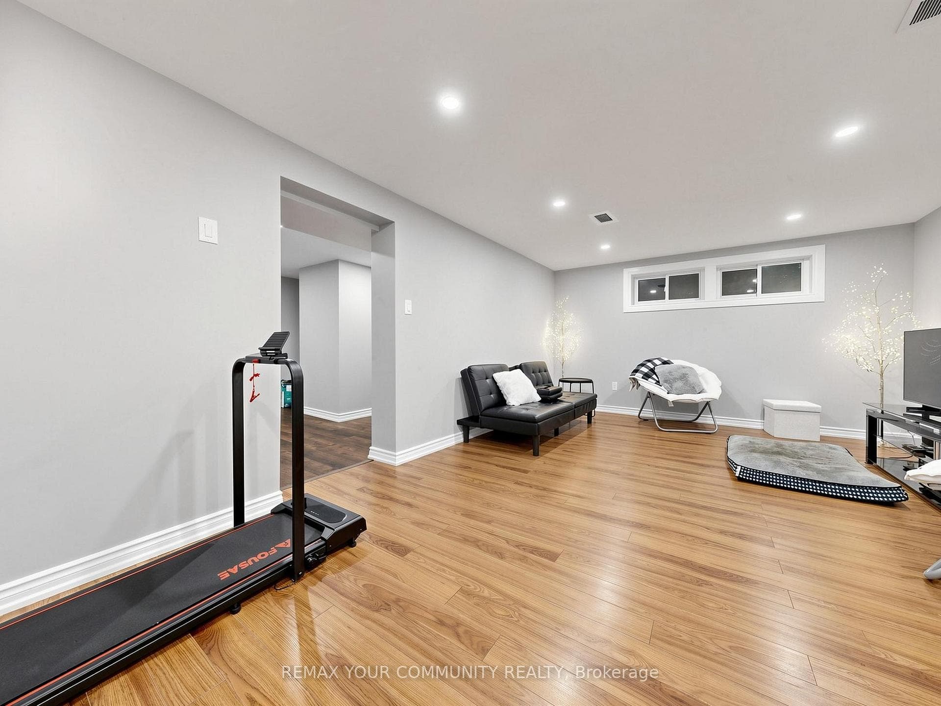 44 Lewiston Road photo 35